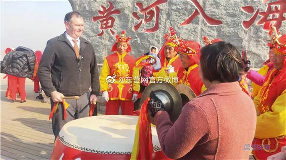 東營(yíng)身邊事#網(wǎng)絡(luò)中國(guó)節(jié)&middot;元宵丨精彩文藝鬧元宵 歡樂齊聚黃河口網(wǎng)瓏